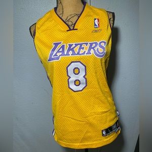 Los Angeles Lakers jersey #8 Kobe Bryant large(14-16) length +2